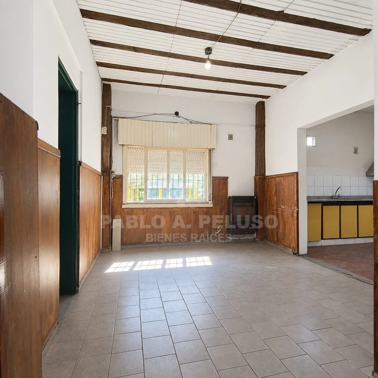VENTA CASA 4 AMBIENTES EN MERLO. ZONA OESTE. BUENOS AIRES.