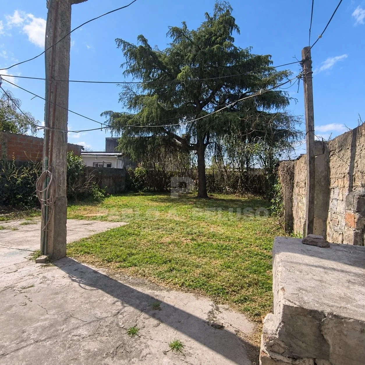 VENTA CASA 4 AMBIENTES EN MERLO. ZONA OESTE. BUENOS AIRES.