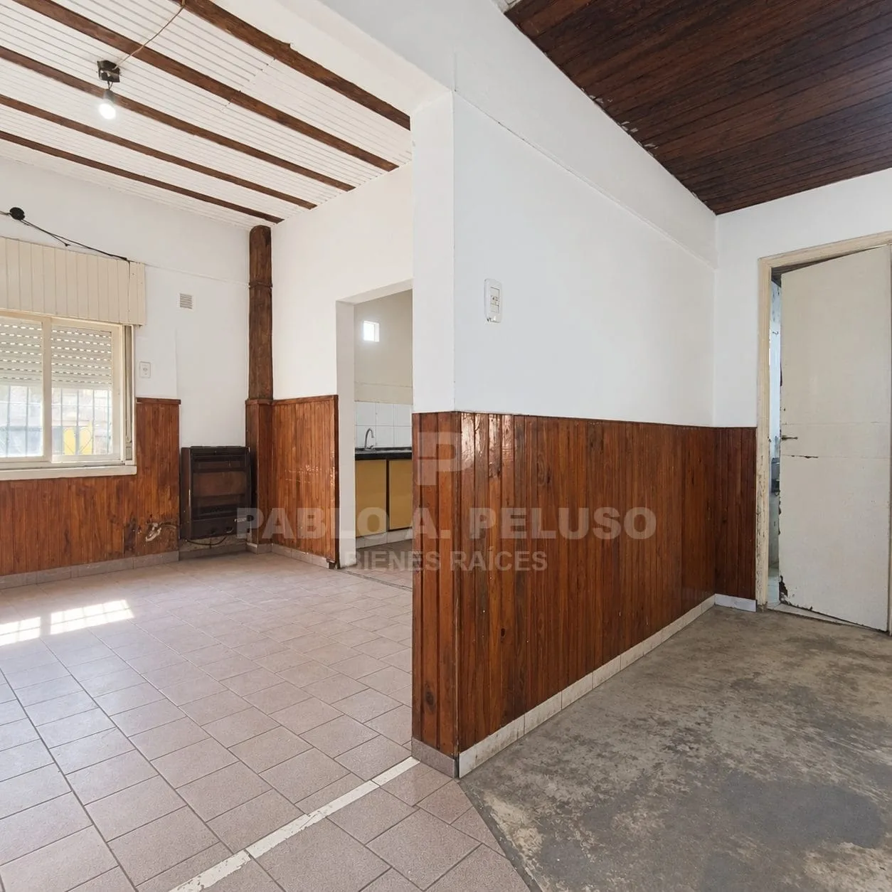 VENTA CASA 4 AMBIENTES EN MERLO. ZONA OESTE. BUENOS AIRES.