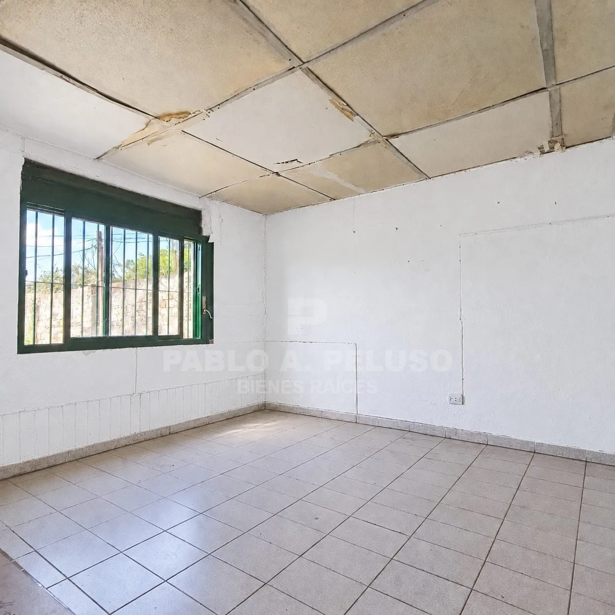 VENTA CASA 4 AMBIENTES EN MERLO. ZONA OESTE. BUENOS AIRES.