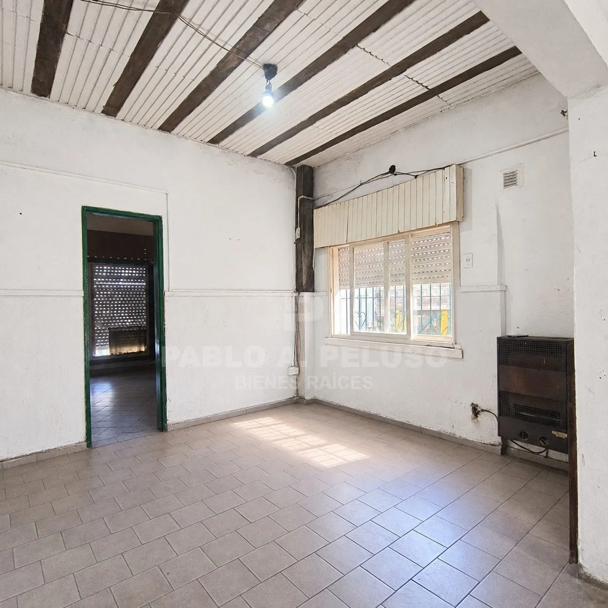 VENTA CASA 4 AMBIENTES EN MERLO. ZONA OESTE. BUENOS AIRES.