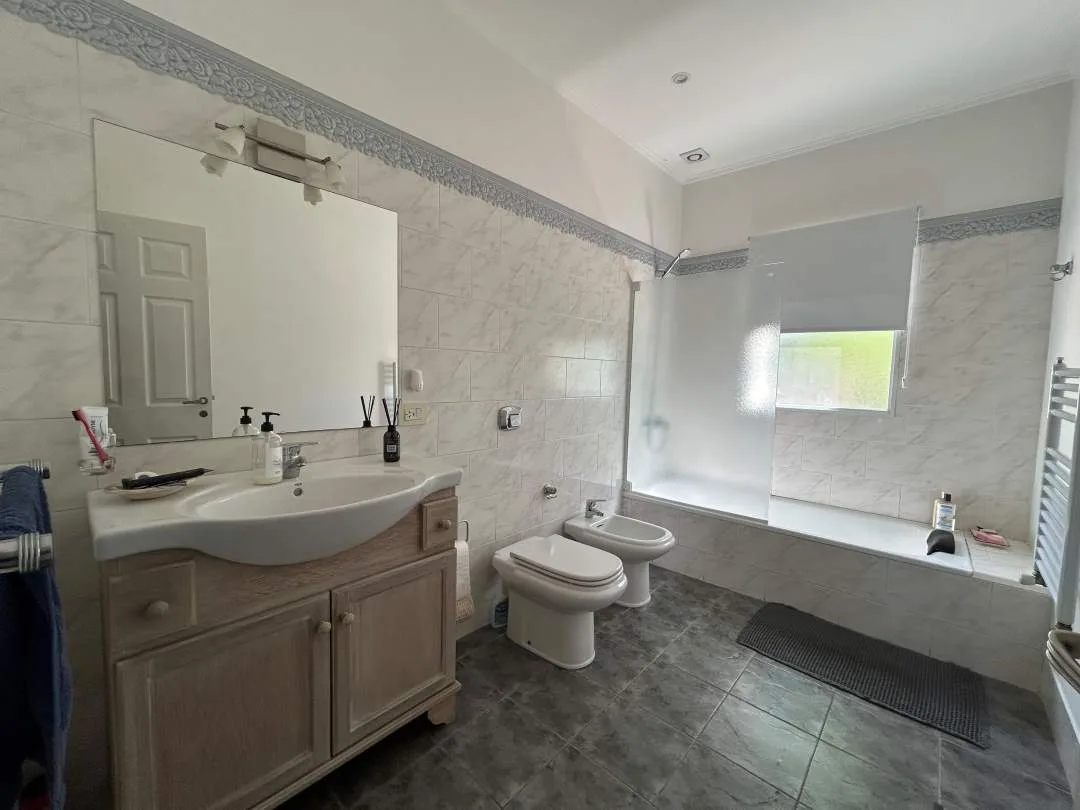 Hermosa Casa 5 ambientes en Venta ubicada en Ciudad Jardin
