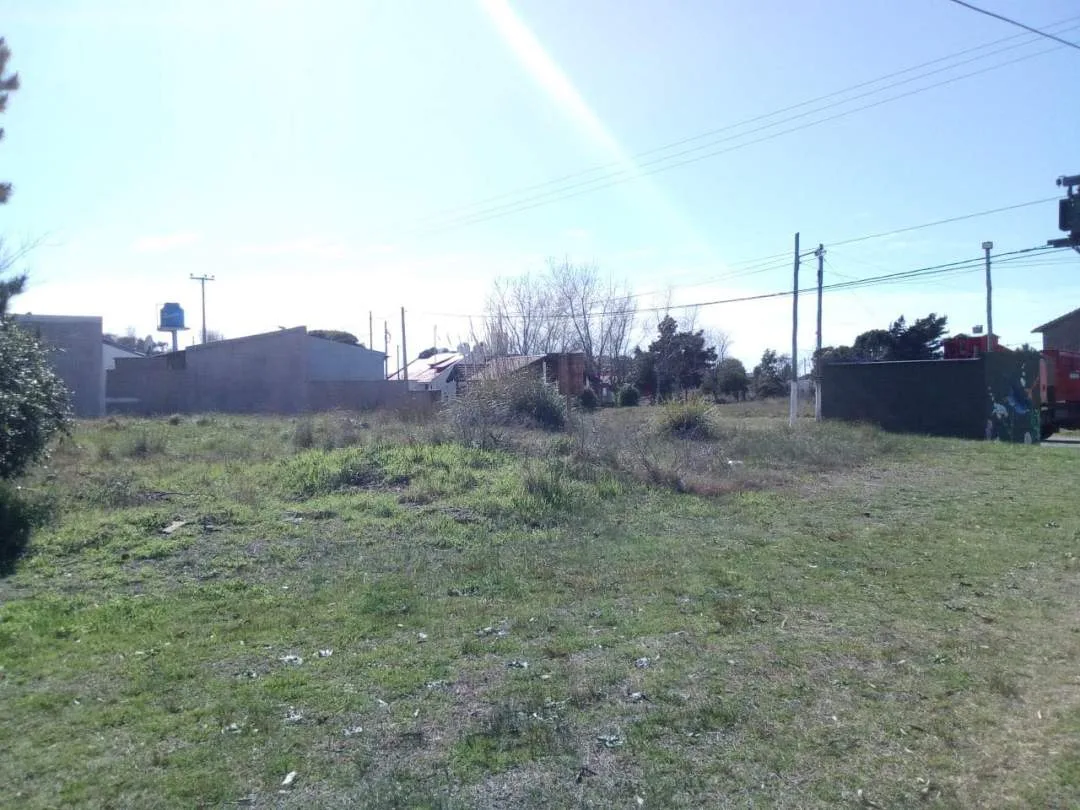 COSTA CHICA LOTE A LA VENTA EN COSTA CHICA SOBRE AV 7