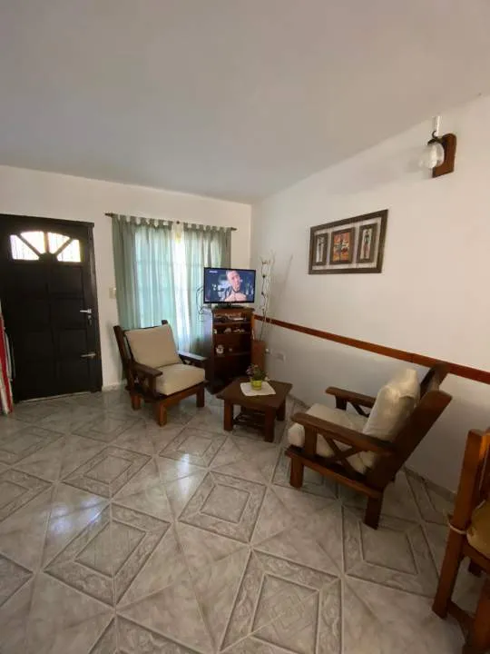 HERMOSO TRIPLEX A 100 MTS DEL MAR