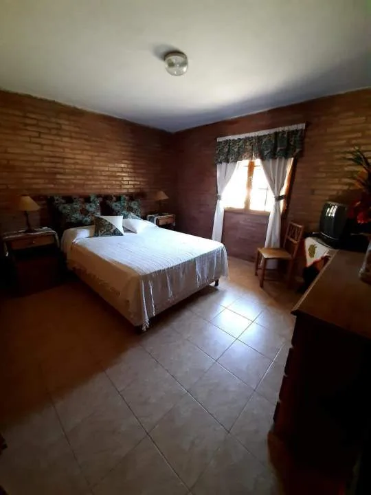 ALQUILER TEMPORARIO Chalet de N LOS REARTES (A 8KM DE VILLA GRAL.BELGRANO)