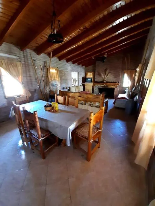 ALQUILER TEMPORARIO Chalet de N LOS REARTES (A 8KM DE VILLA GRAL.BELGRANO)