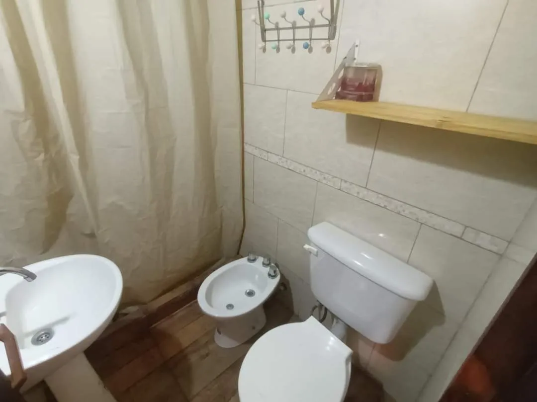 447 - VENDE DEPARTAMENTO EN PLANTA BAJA