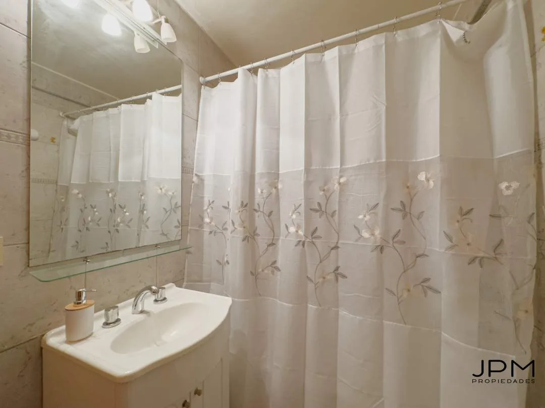 CABALLITO, YERBAL 900, EXP $200.000, 3 ambientes con balcón en Alquiler Temporario C/ Lavarropas