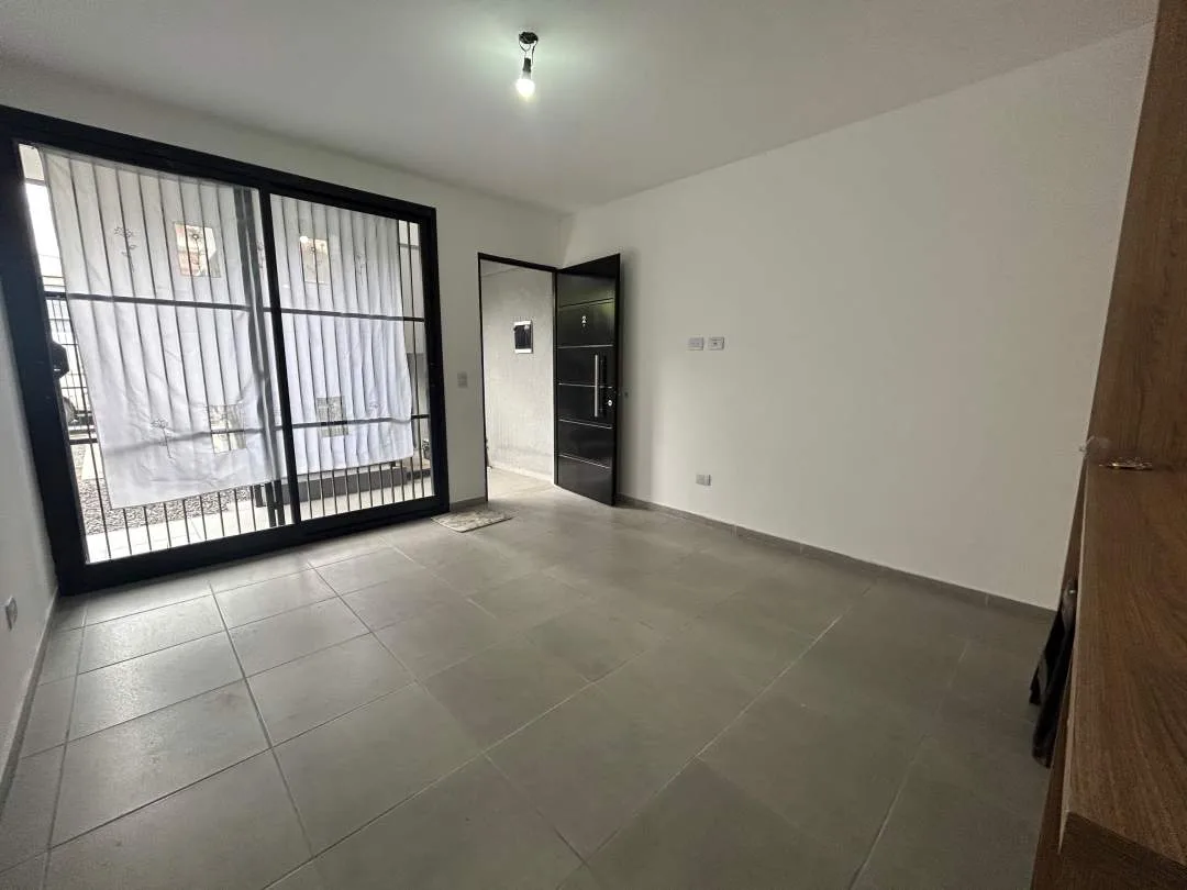 Departamento-Alquiler-El Palomar