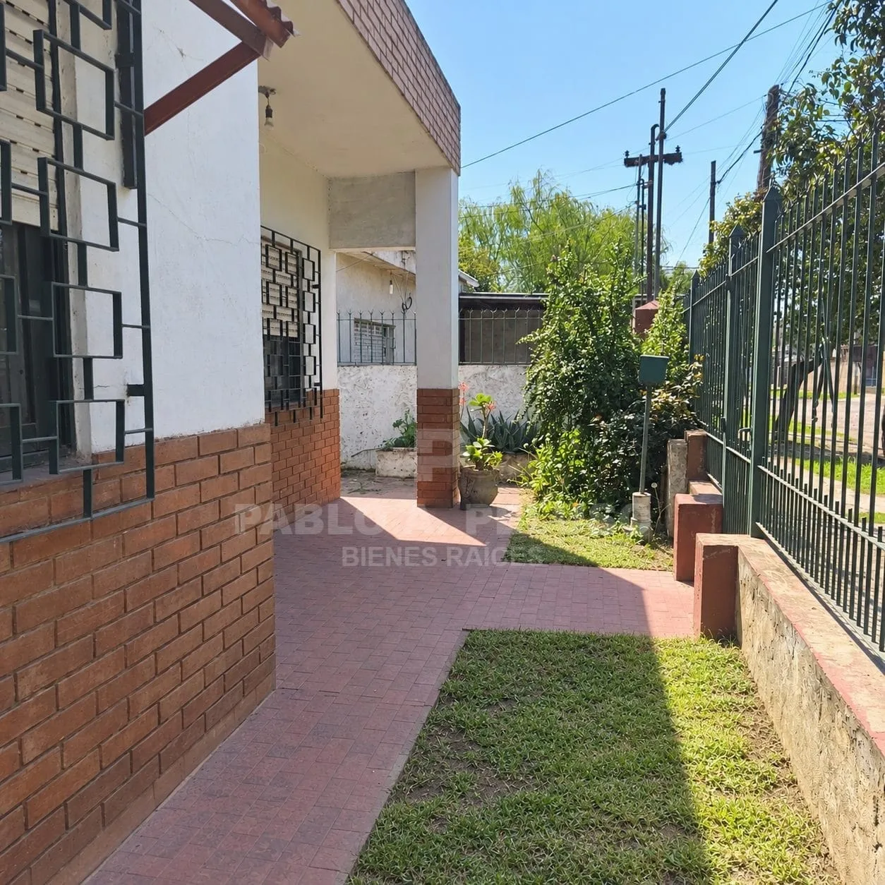 VENTA CASA 3 AMBIENTES EN MERLO. ZONA OESTE. BUENOS AIRES.