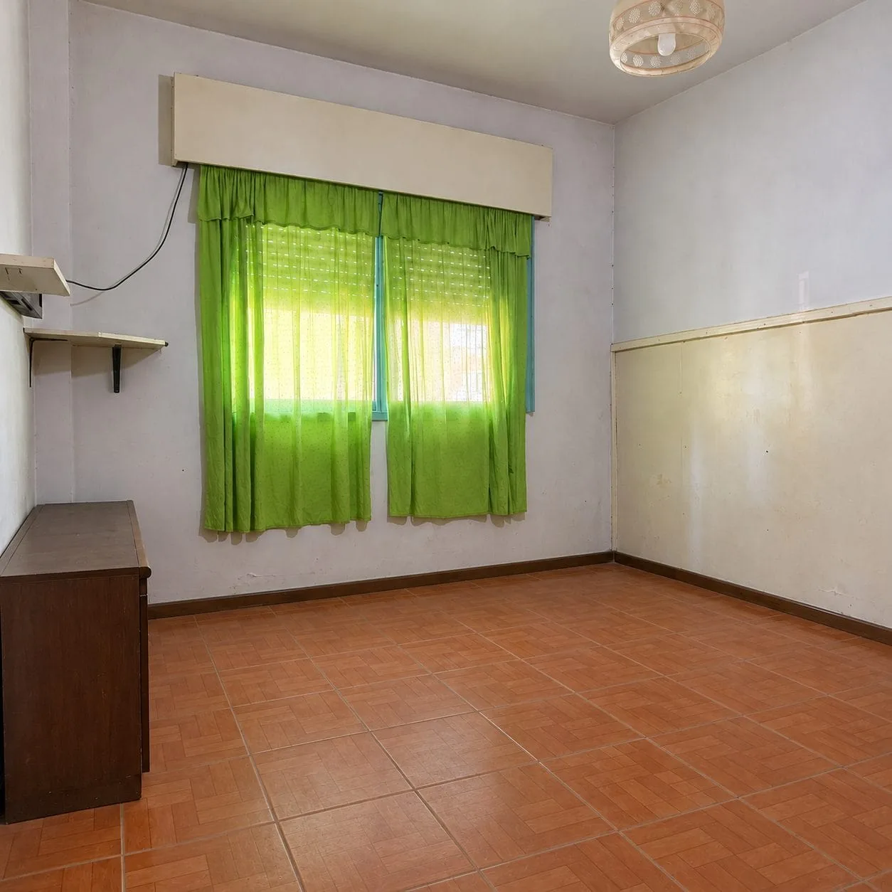 VENTA CASA 3 AMBIENTES EN MERLO. ZONA OESTE. BUENOS AIRES.