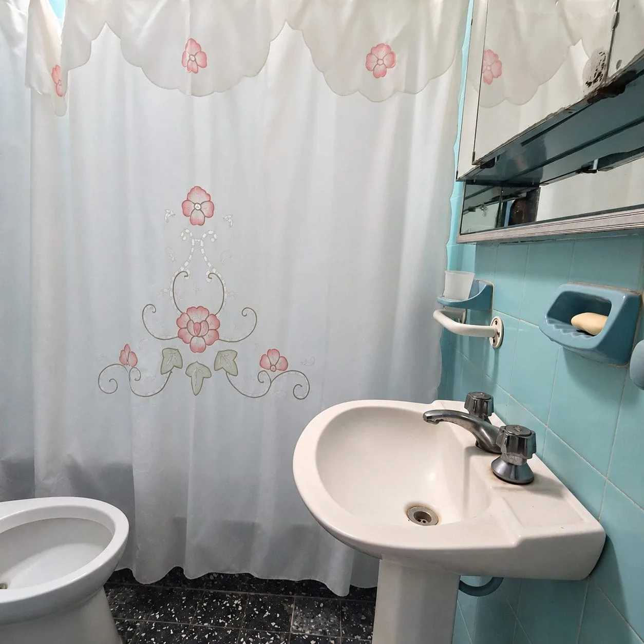 VENTA CASA 3 AMBIENTES EN MERLO. ZONA OESTE. BUENOS AIRES.