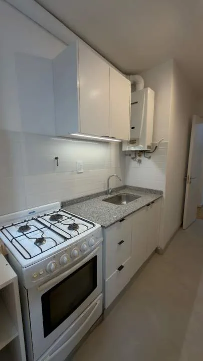 AV LA PLATA 300, CABALLITO, Venta 3 Ambientes