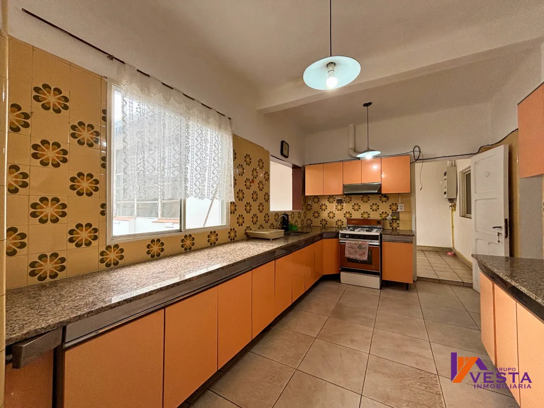 CALLE LA RIOJA AL 200-PH EN ALQUILER-MACROCENTRO-SALTA