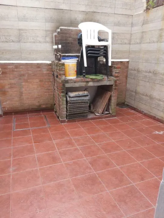 TRIPLEX EN ALQUILER ANUAL