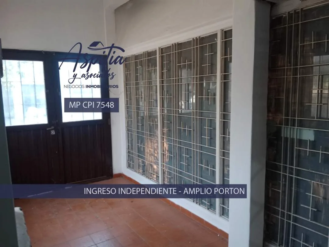 ALQUILER Casa 3 dormitorios y patio en Empalme - Cordoba