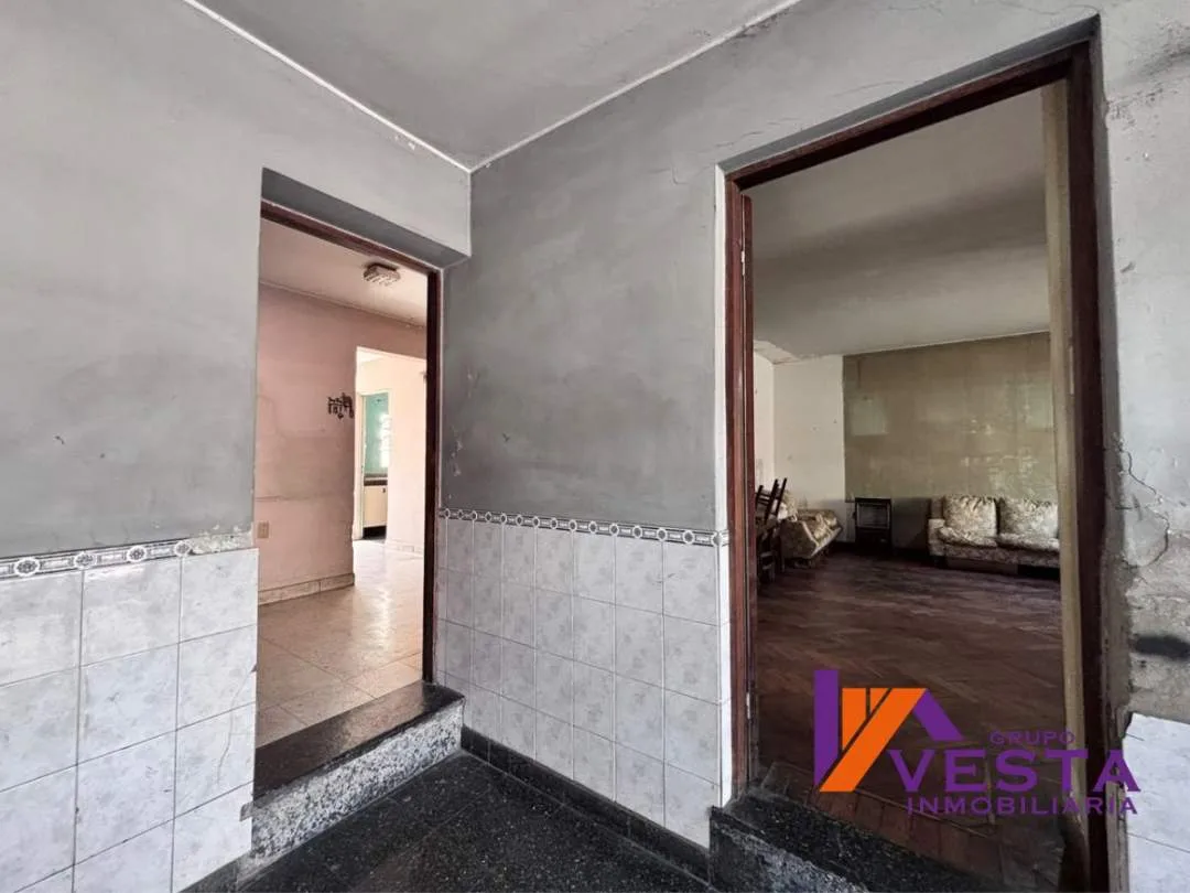 CASA EN VENTA-NECOCHEA AL 500- MACROCENTRO