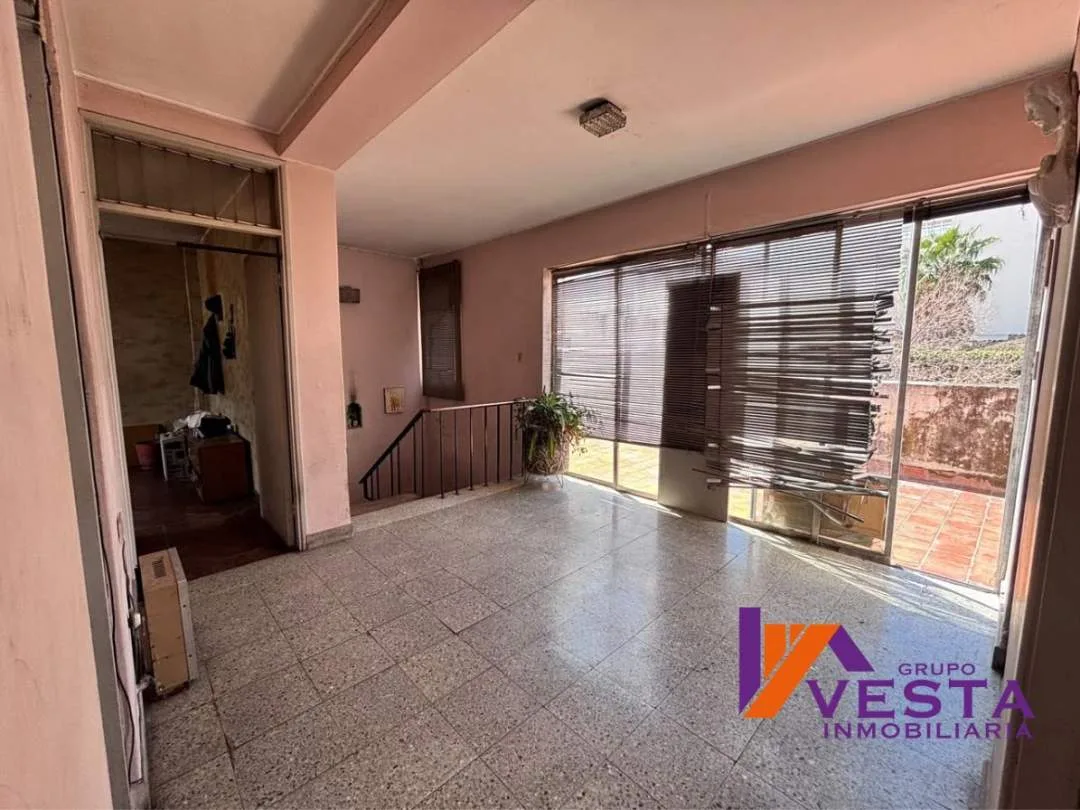 CASA EN VENTA-NECOCHEA AL 500- MACROCENTRO