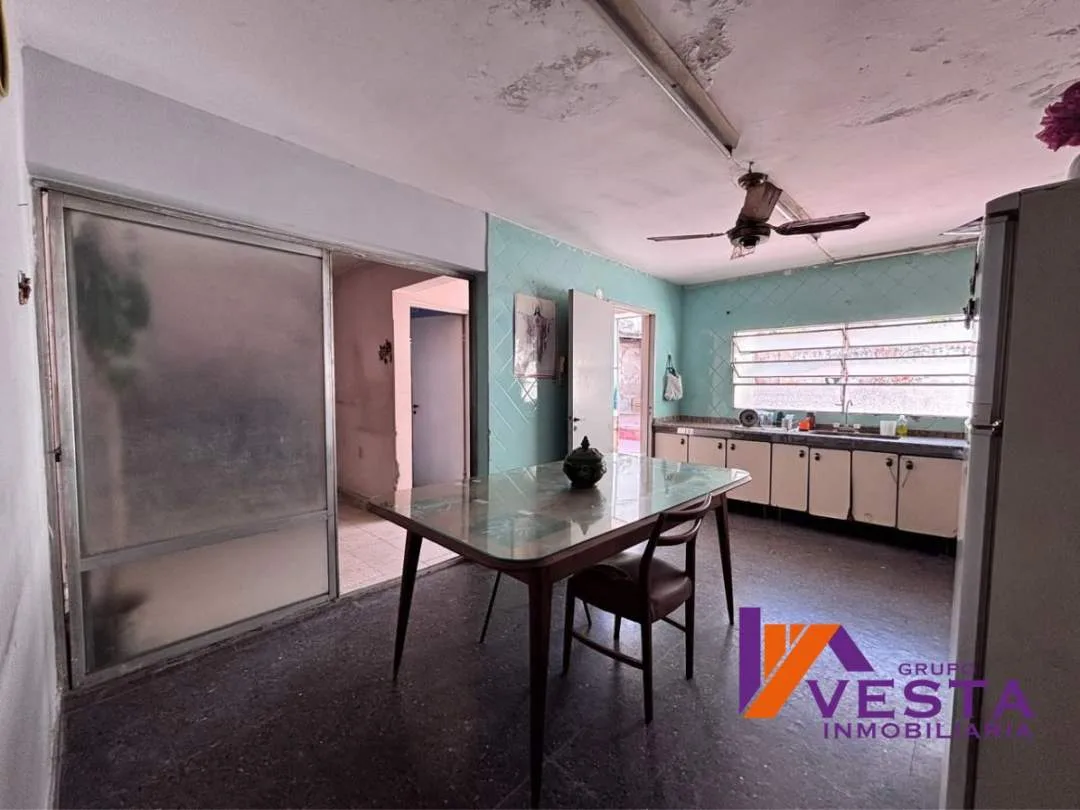 CASA EN VENTA-NECOCHEA AL 500- MACROCENTRO