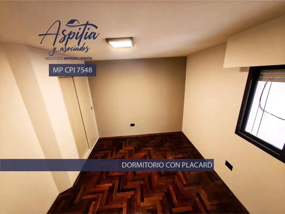 VENTA Departamento 2 dormitorios renovado con balcón en Nueva Córdoba