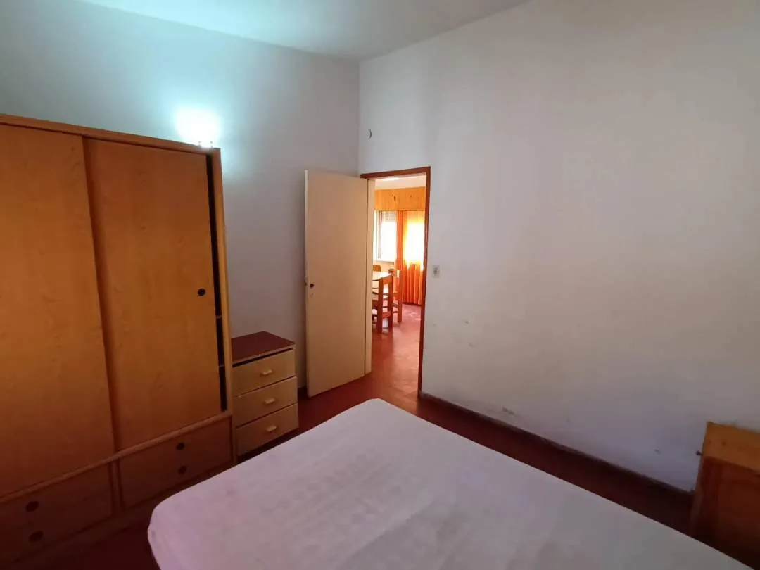 VENDE CASA + DPTO