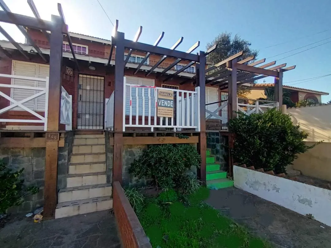 DUPLEX 3 AMBIENTES AL FRENTE