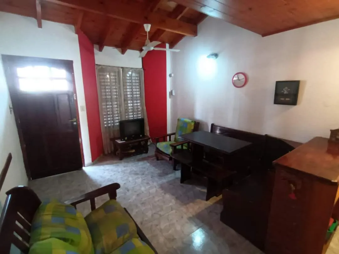 DUPLEX 3 AMBIENTES AL FRENTE