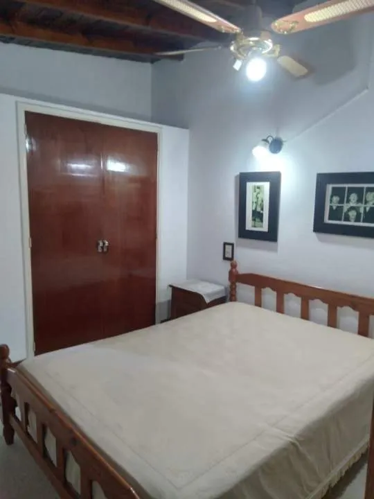 CASA + DEPTO EN MIRAMAR