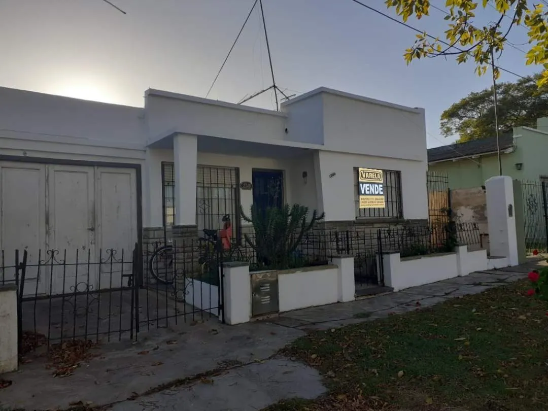 CASA + DEPTO EN MIRAMAR