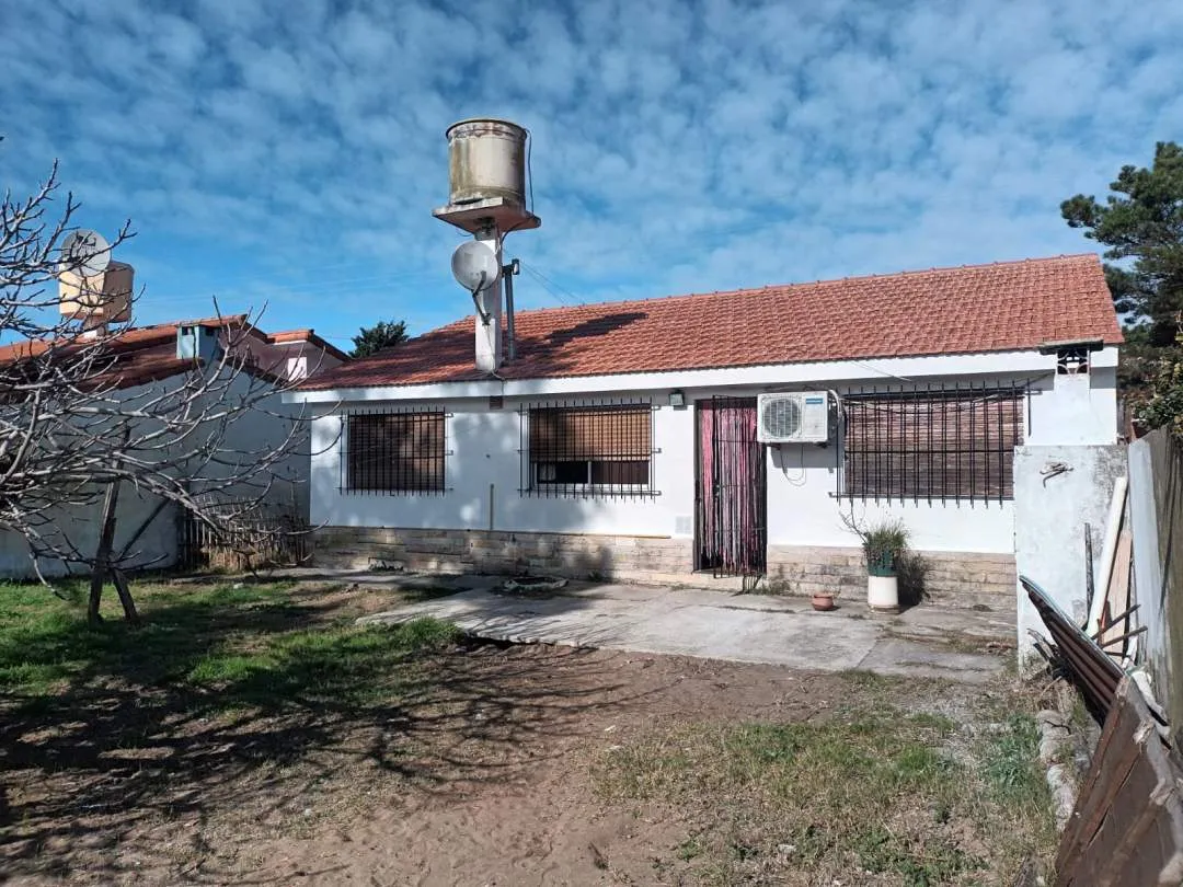 CHALET C/  LOTE 678 M2 - GAS NATURAL(RESERVADO)