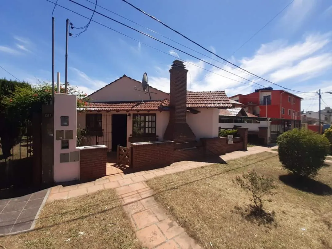 HERMOSO CHALET CON GAS NATURAL