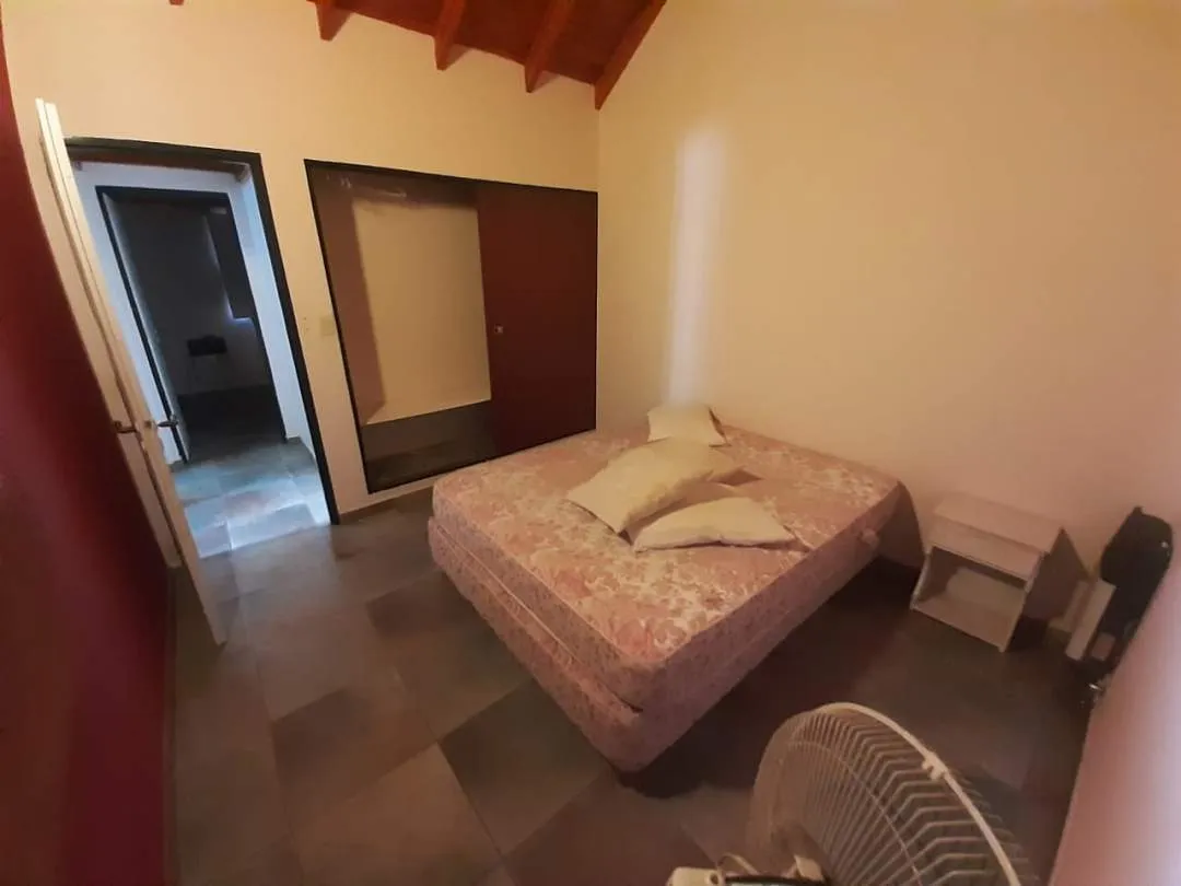 HERMOSO CHALET CON GAS NATURAL