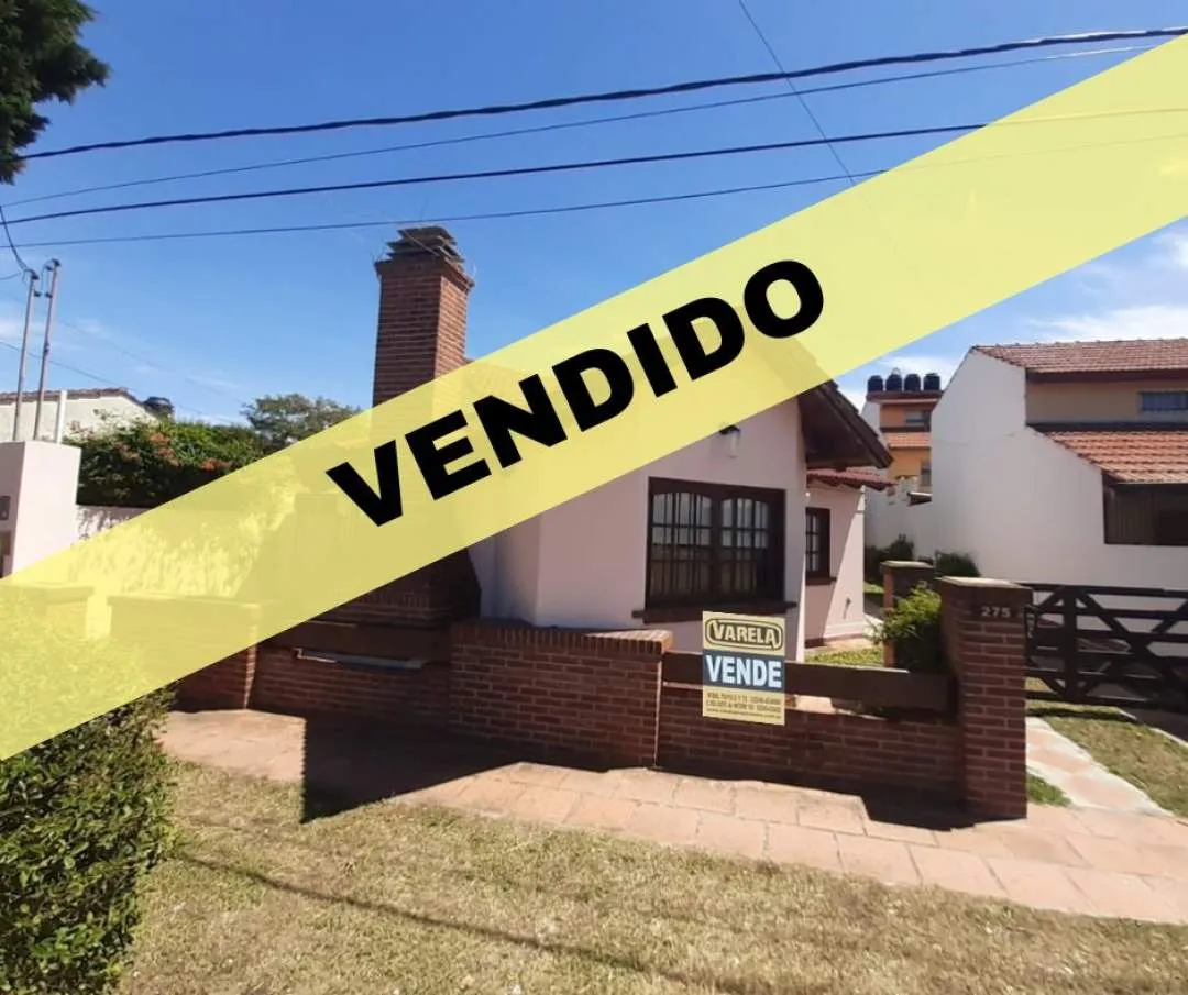 HERMOSO CHALET CON GAS NATURAL