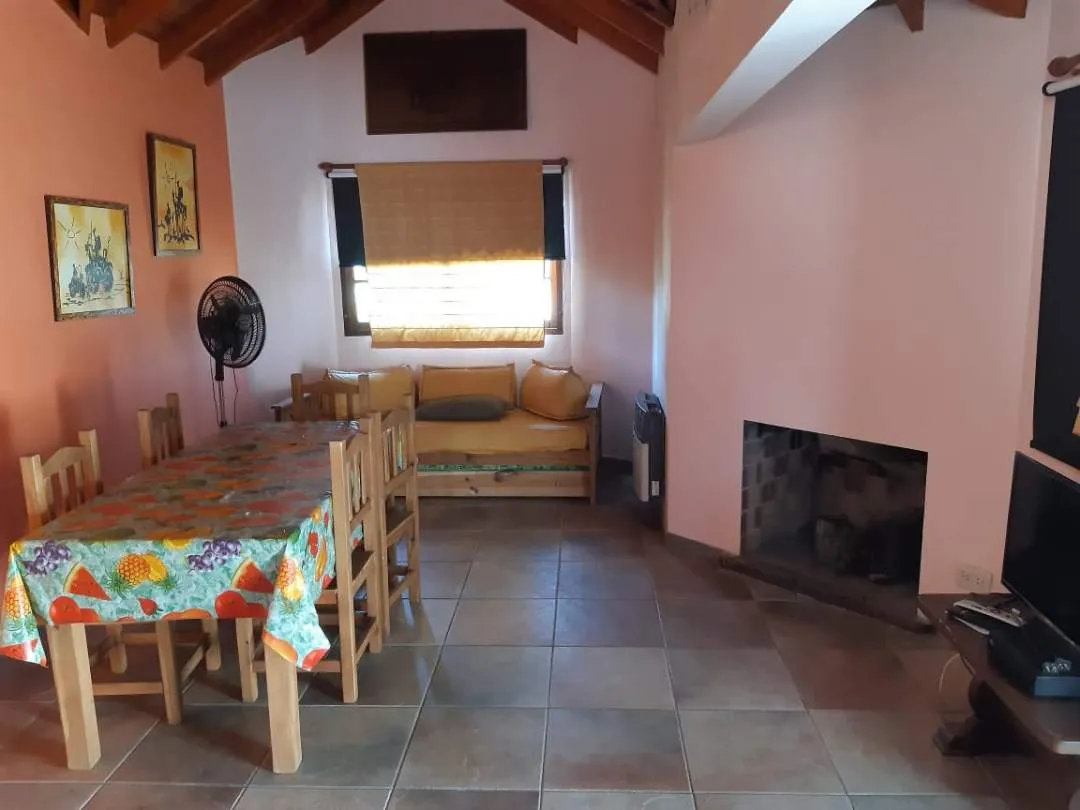 HERMOSO CHALET CON GAS NATURAL