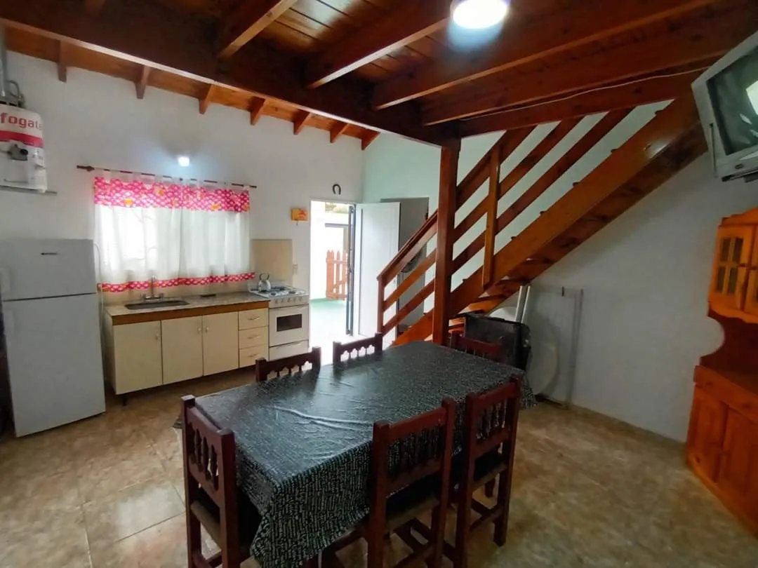 HERMOSO DUPLEX ZONA RESIDENCIAL