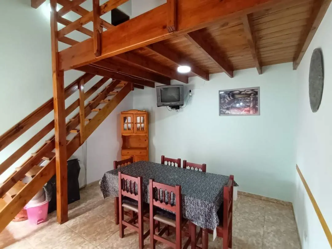 HERMOSO DUPLEX ZONA RESIDENCIAL