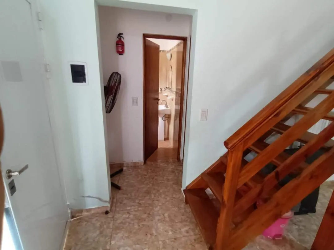 HERMOSO DUPLEX ZONA RESIDENCIAL