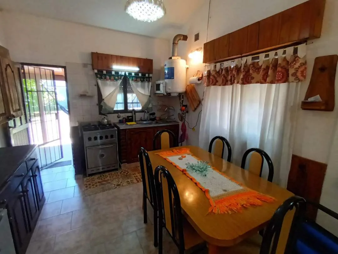 VENDE CHALET 3 AMBIENTES