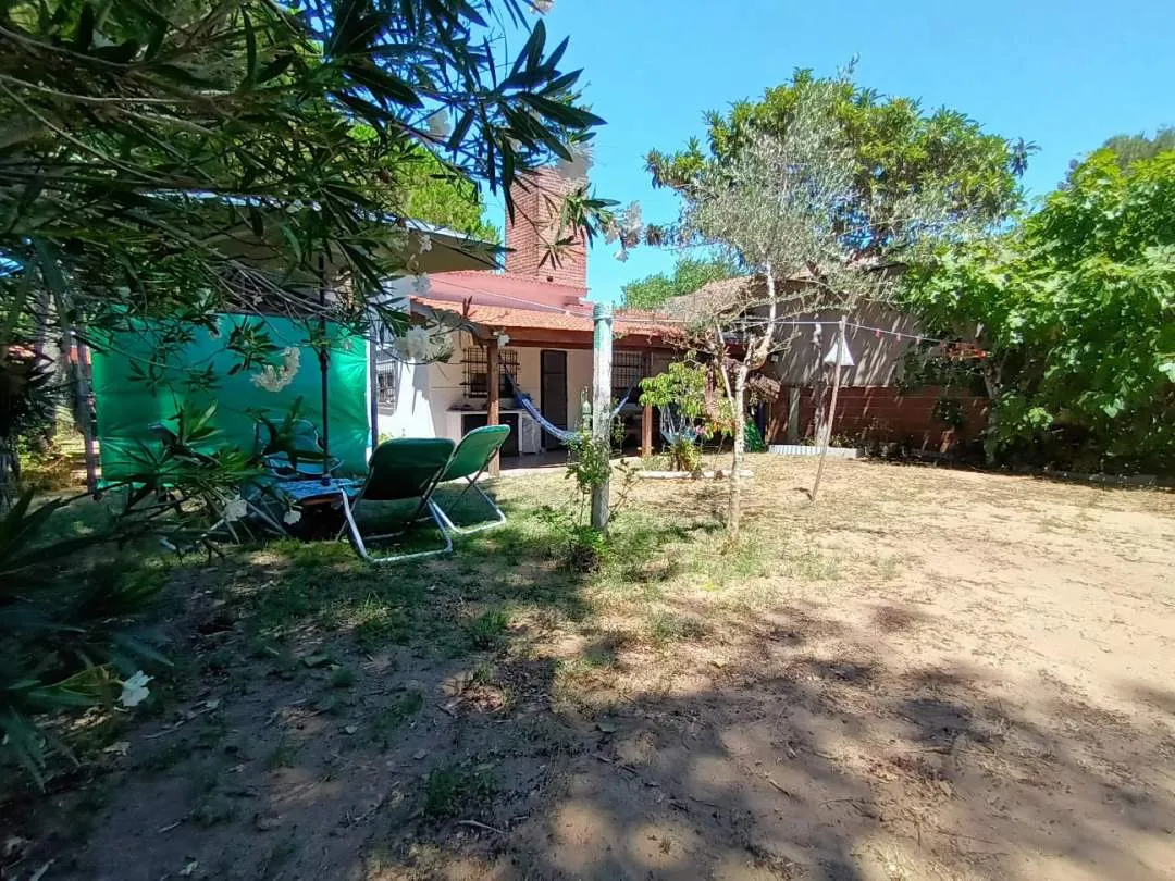 VENDE CHALET 3 AMBIENTES