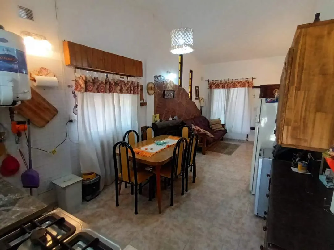 VENDE CHALET 3 AMBIENTES