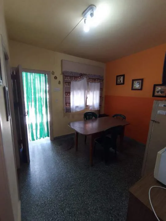 DOS CASAS EN LOTE PROPIO   (VENDIDO)