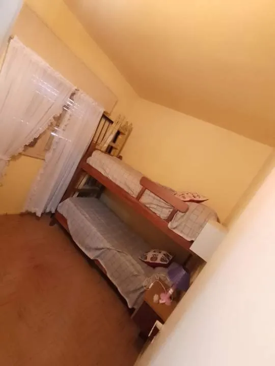 DOS CASAS EN LOTE PROPIO   (VENDIDO)