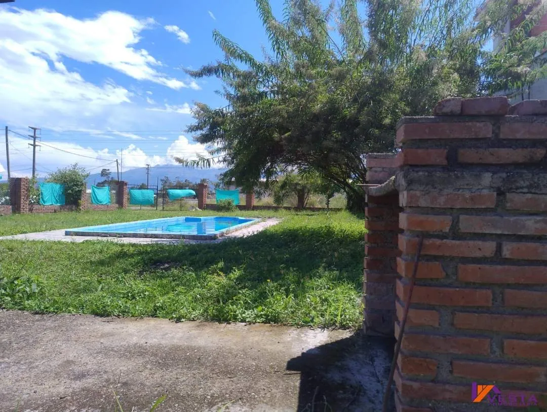 CASA EN VENTA *CAMPO QUIJANO * ESQUINA