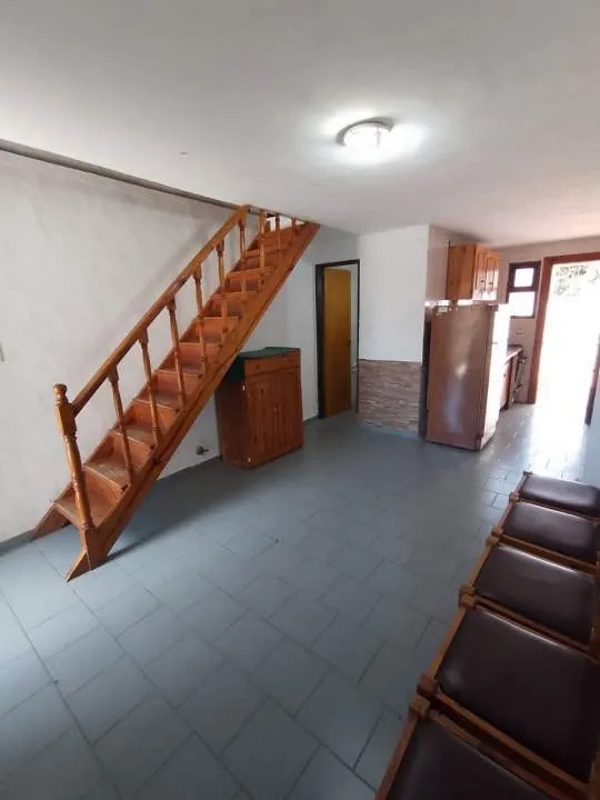 Inmobiliaria Varela VENTA DUPLEX DE 3 AMBIENTES !!