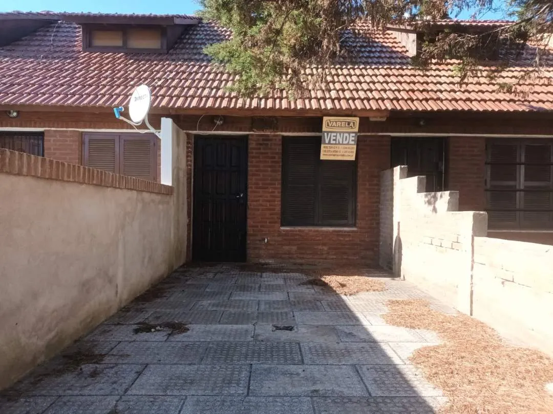 Inmobiliaria Varela VENTA DUPLEX DE 3 AMBIENTES !!