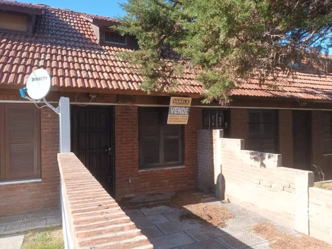 Inmobiliaria Varela VENTA DUPLEX DE 3 AMBIENTES !!