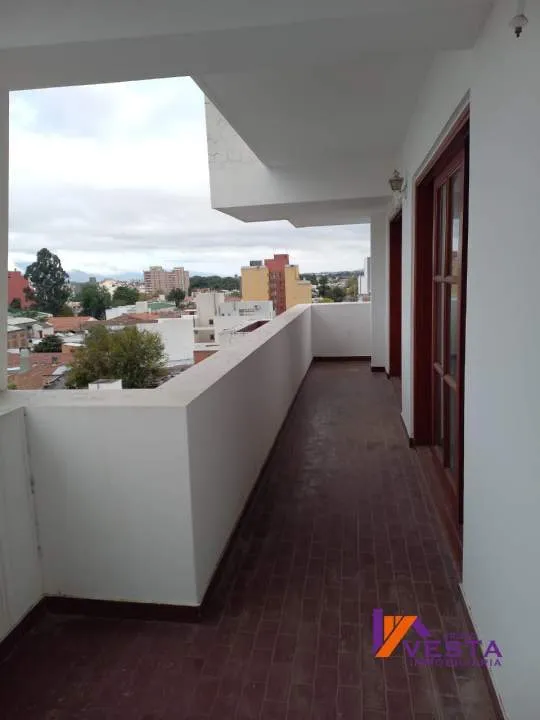 LEGUIZAMON Y PEDERNERA-DEPARTAMENTO-VENTA-4 DORMITORIOS-COCHERA-MACROCENTRO-APTO CREDITO-SALTA