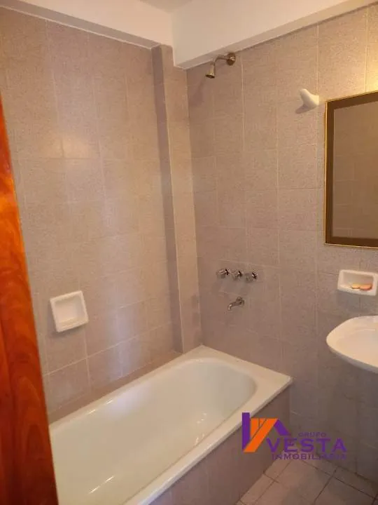 LEGUIZAMON Y PEDERNERA-DEPARTAMENTO-VENTA-4 DORMITORIOS-COCHERA-MACROCENTRO-APTO CREDITO-SALTA
