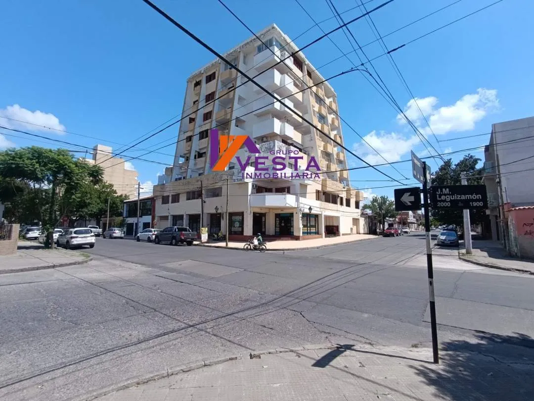 LEGUIZAMON Y PEDERNERA-DEPARTAMENTO-VENTA-4 DORMITORIOS-COCHERA-MACROCENTRO-APTO CREDITO-SALTA