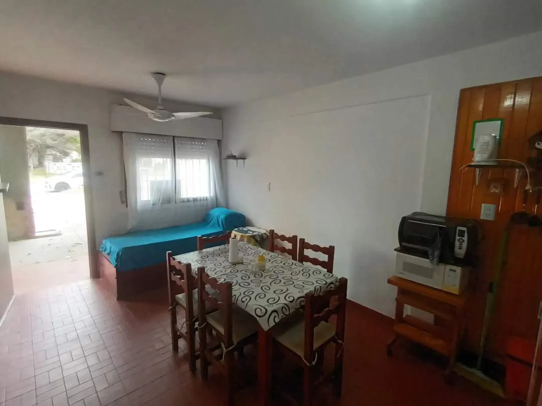 VENDE DPTO 2 AMBIENTES